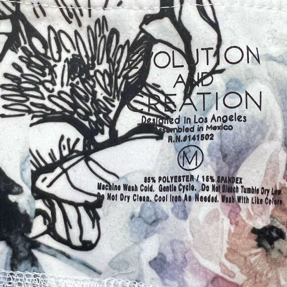 Evolution & Creation Watercolor & Outline Floral Print Pattern, Women’s Medium - Picture 5 of 10